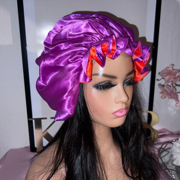 BONNET EN SATIN